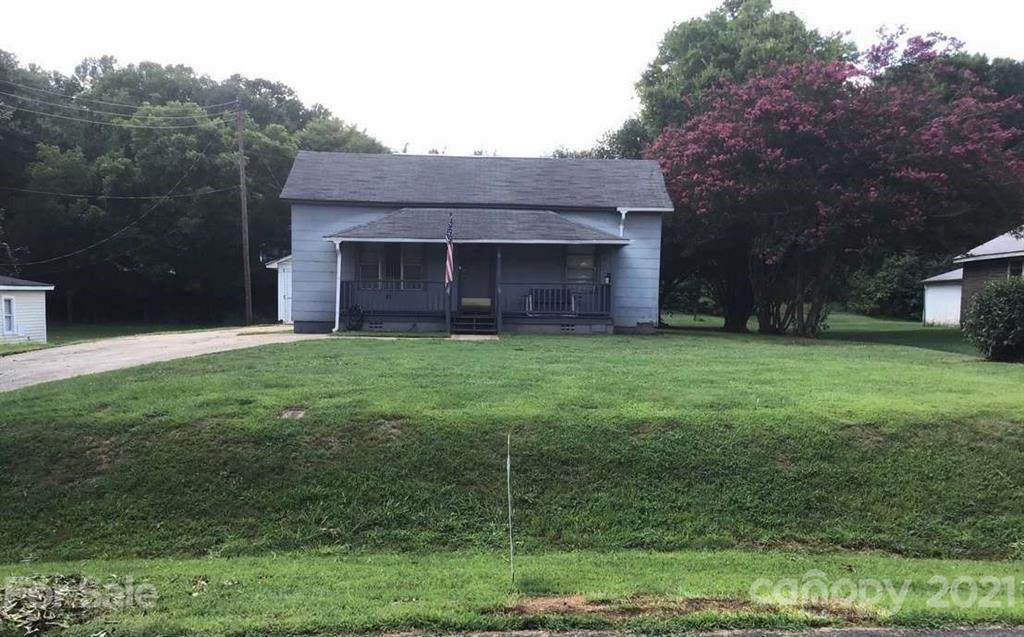 208 Howard Street - Photo 1
