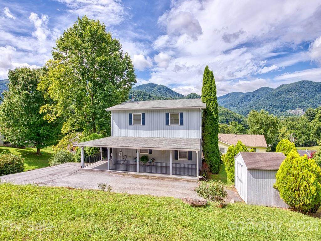 77 Crestwood Drive - Photo 1