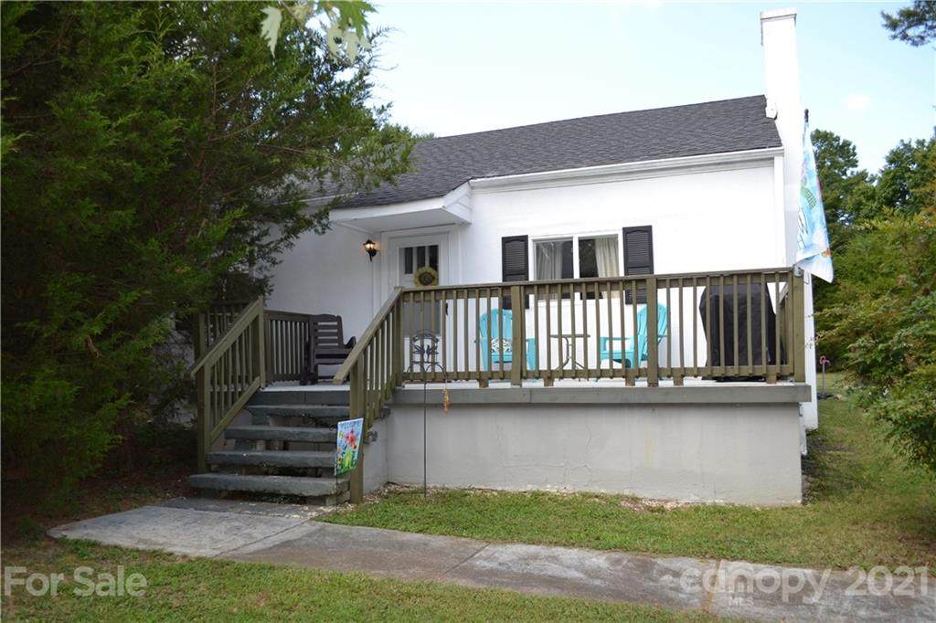 1312 Dogwood Avenue - Photo 1