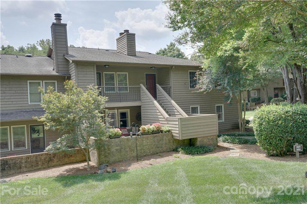 3925 Colony Crossing Drive - Photo 1