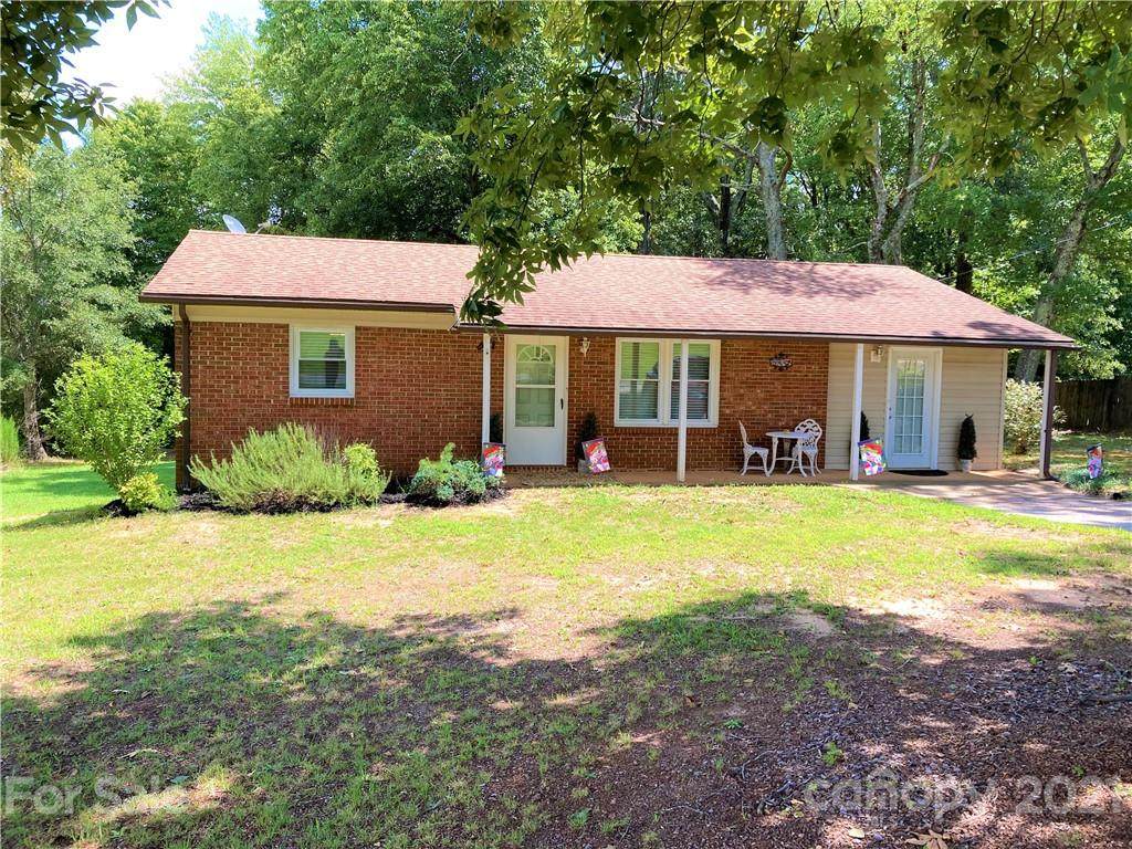 149 Countryside Drive - Photo 1