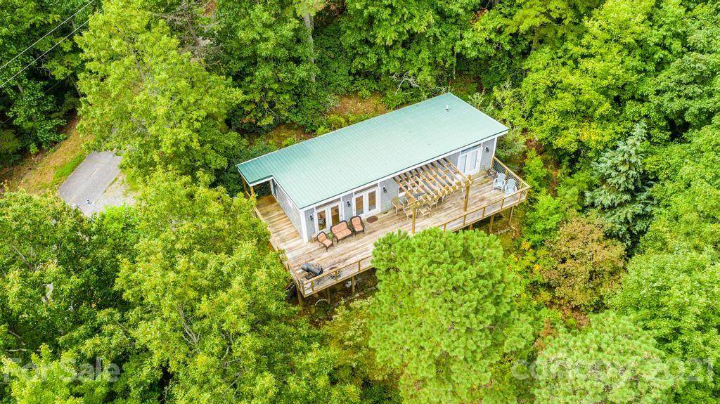 6059 Tommys Trail - Photo 1