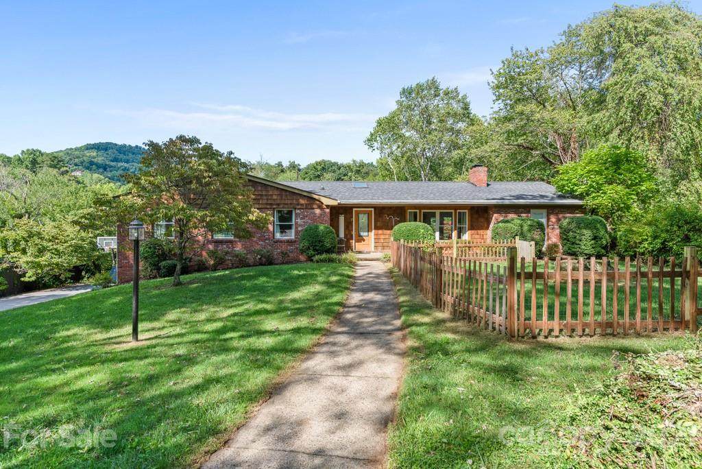 7 Carjen Avenue - Photo 1