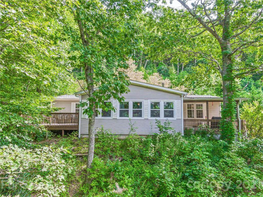 5 Medford Drive - Photo 1