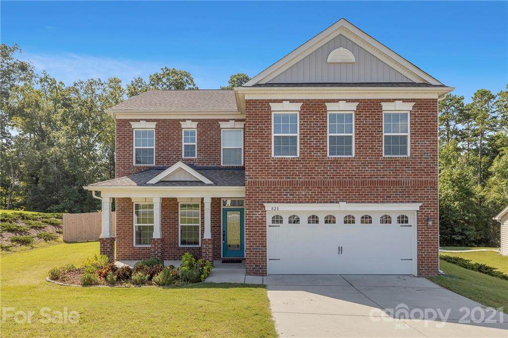 828 Oak Embers Drive - Photo 1