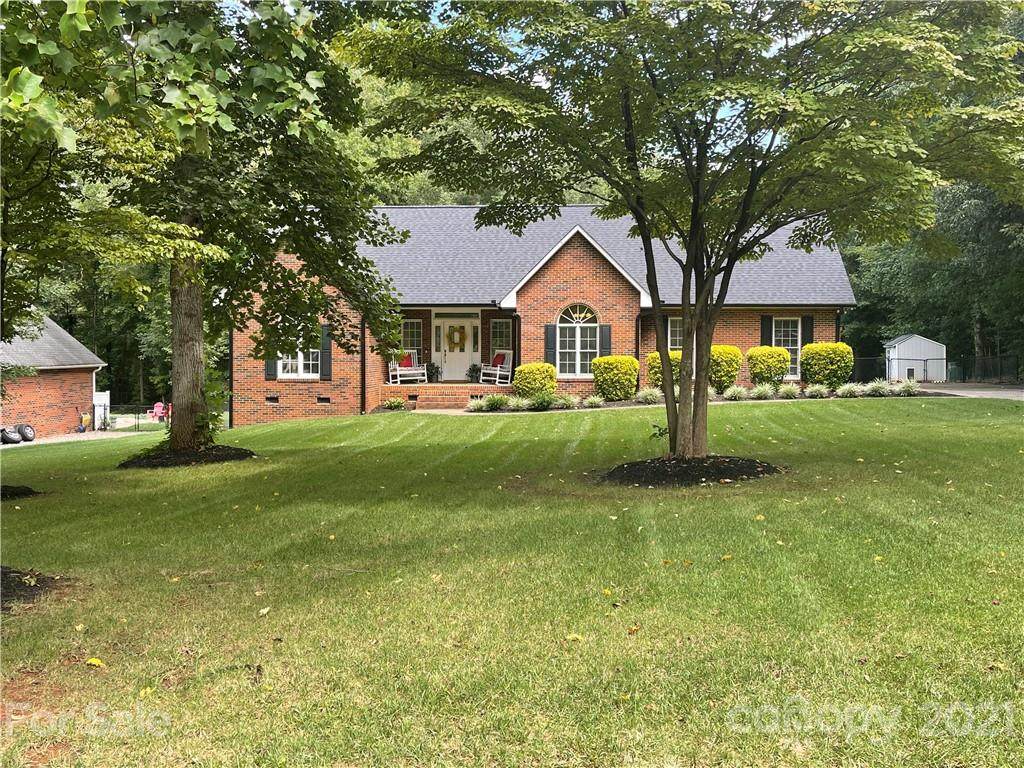238 Beech Brook Lane - Photo 1