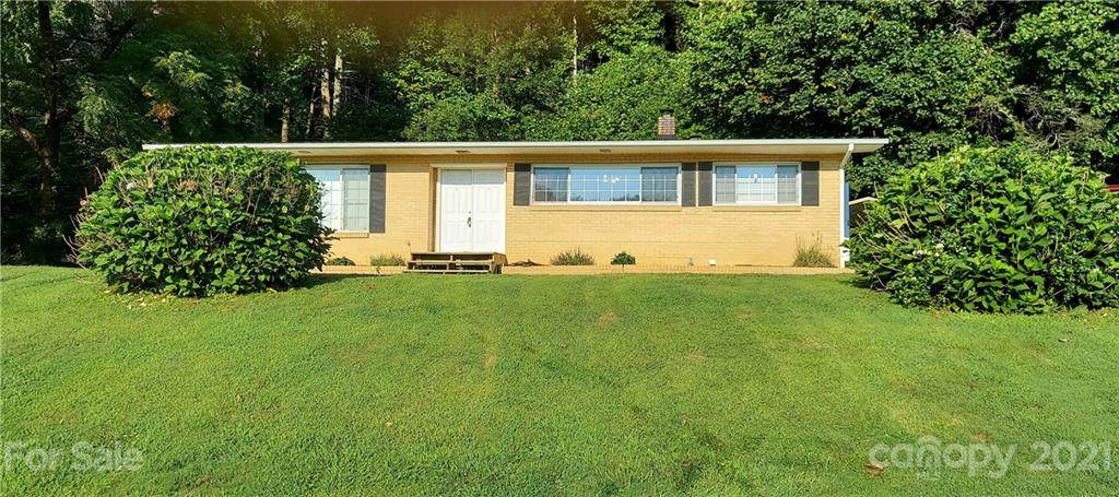 1549 Lake Tahoma Road - Photo 1