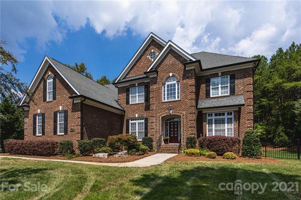 10209 Annie Oakley Trail - Photo 1