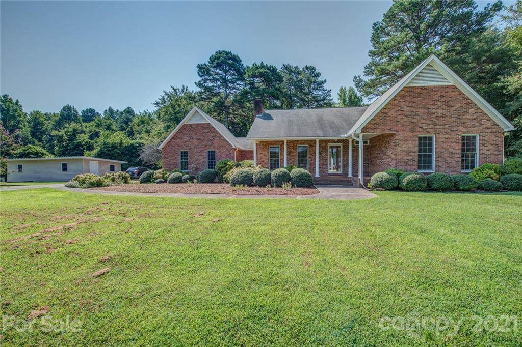 128 Thornburg Road - Photo 1