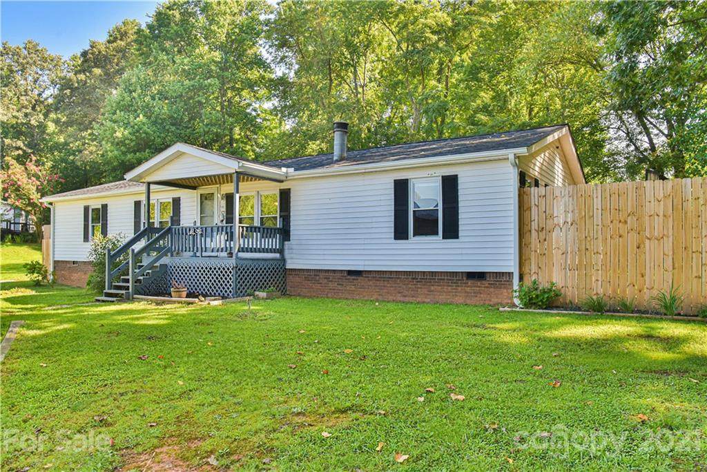 104 Lost Trail Drive - Photo 1