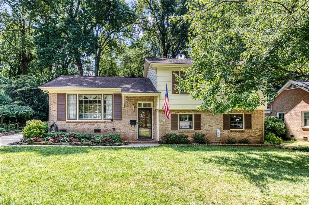 3935 Glenfall Avenue - Photo 1