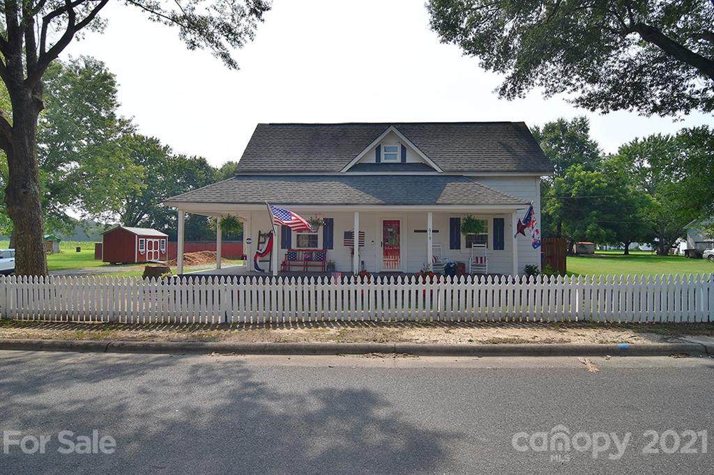 610 Olive Branch Street - Photo 1