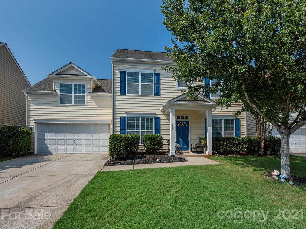 11707 Red Knoll Lane - Photo 1