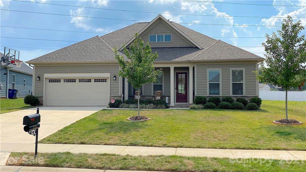 938 Brookdale Lane - Photo 1