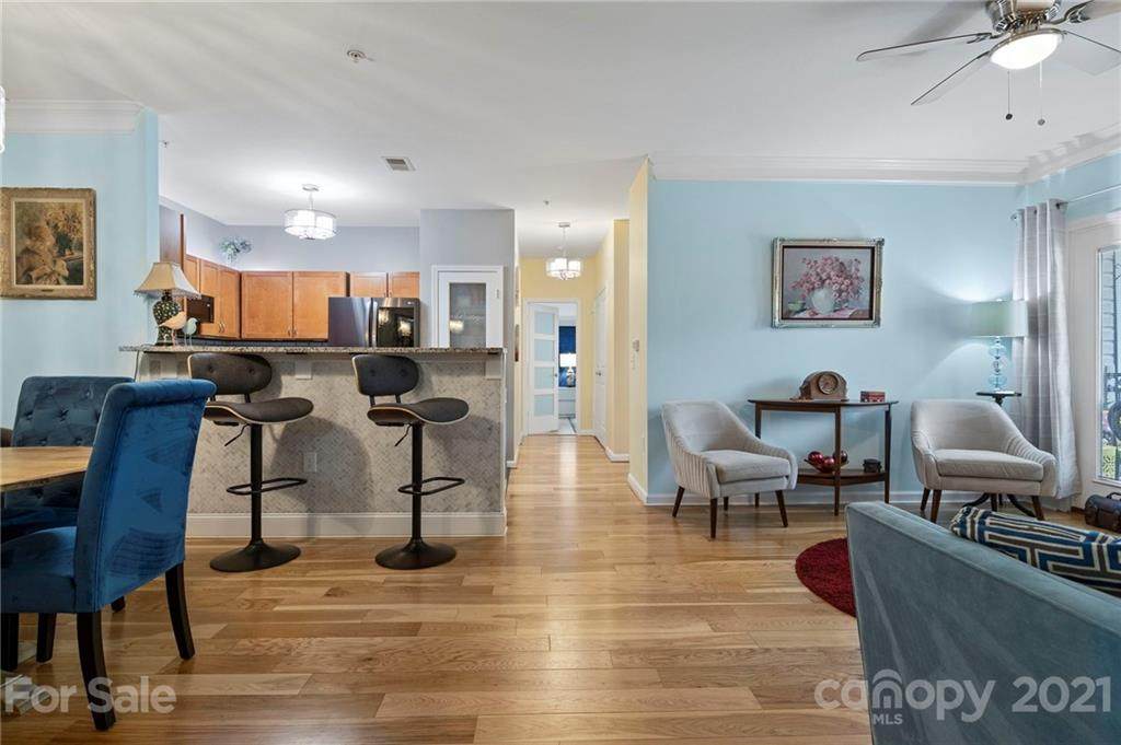436 Appeldoorn Circle - Photo 1