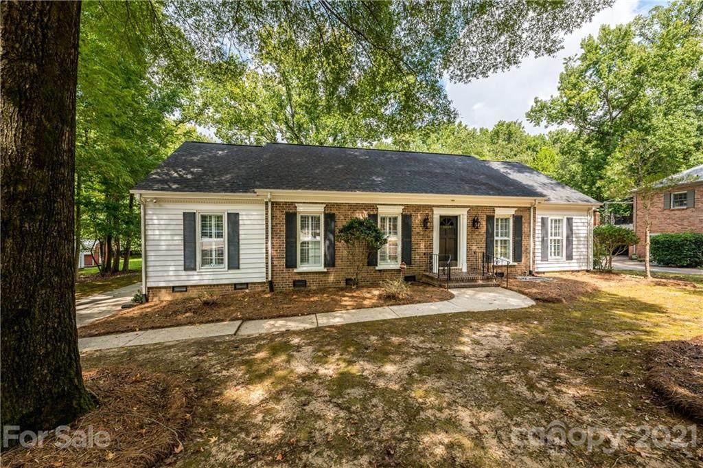 3207 Johnny Cake Lane - Photo 1
