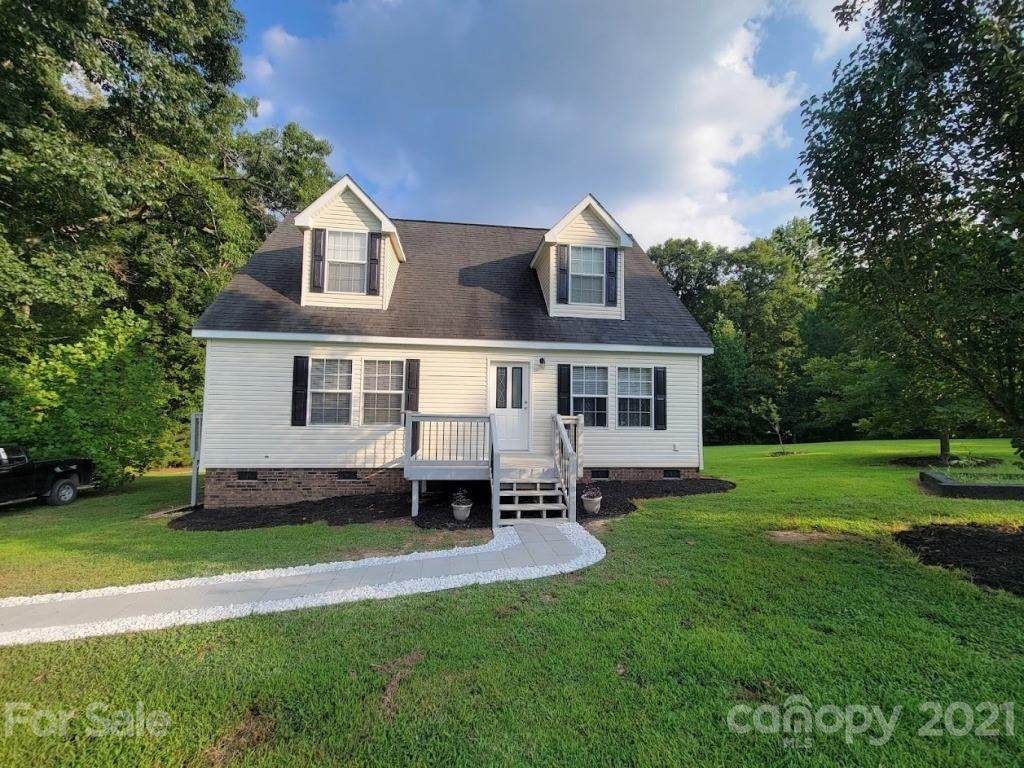 212 Hatchway Road - Photo 1