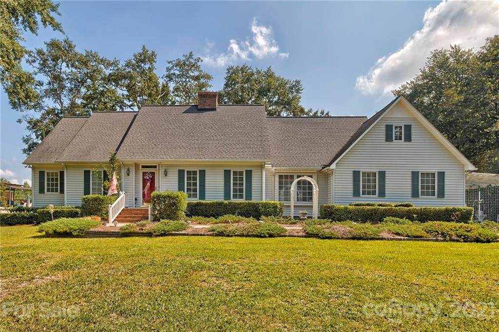 210 Blackwell Drive - Photo 1