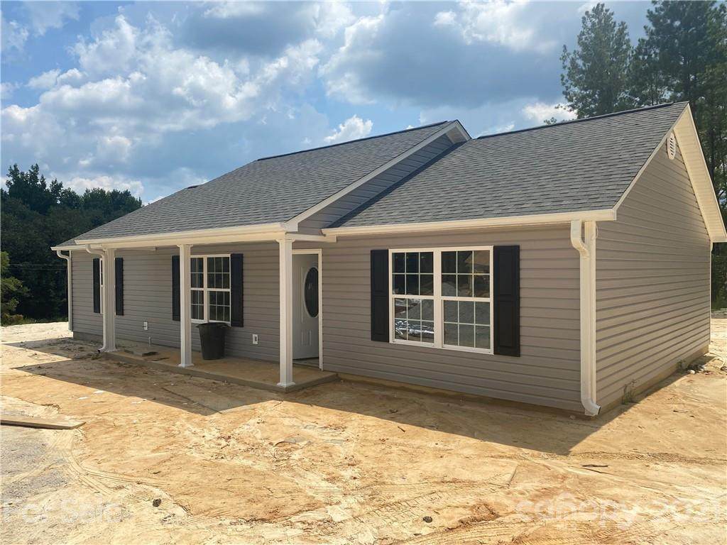 1475 Foxbrook Circle - Photo 1