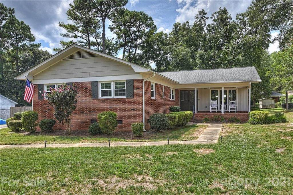 538 Wingrave Drive - Photo 1
