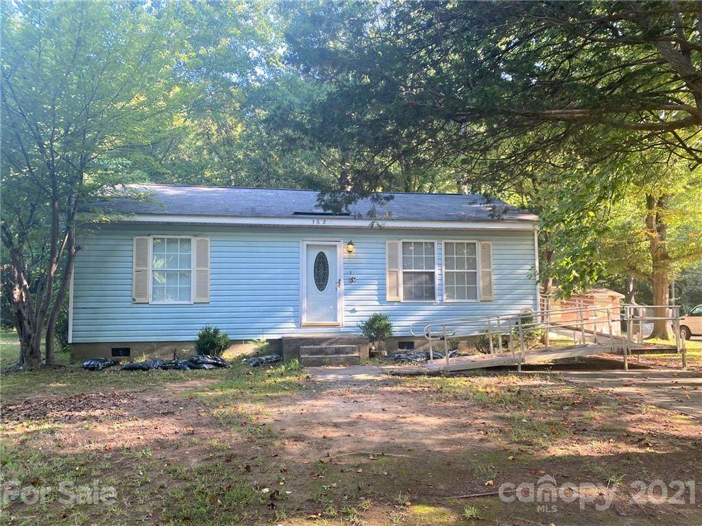3623 Lake Road - Photo 1