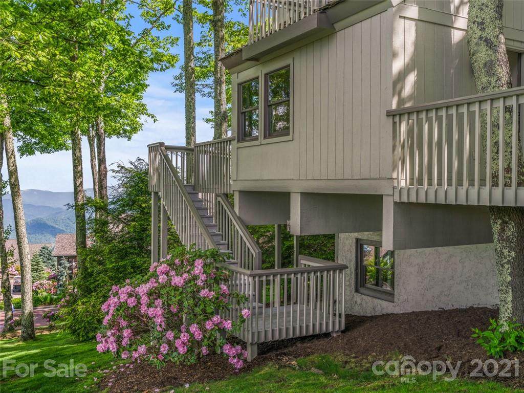 17 Lookout Loop - Photo 1