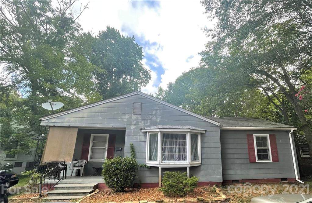 649 Stonewall Court - Photo 1