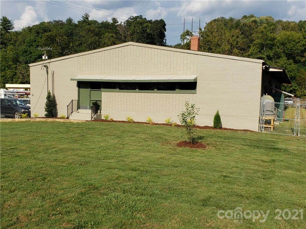 32 Old Charlotte Highway - Photo 1