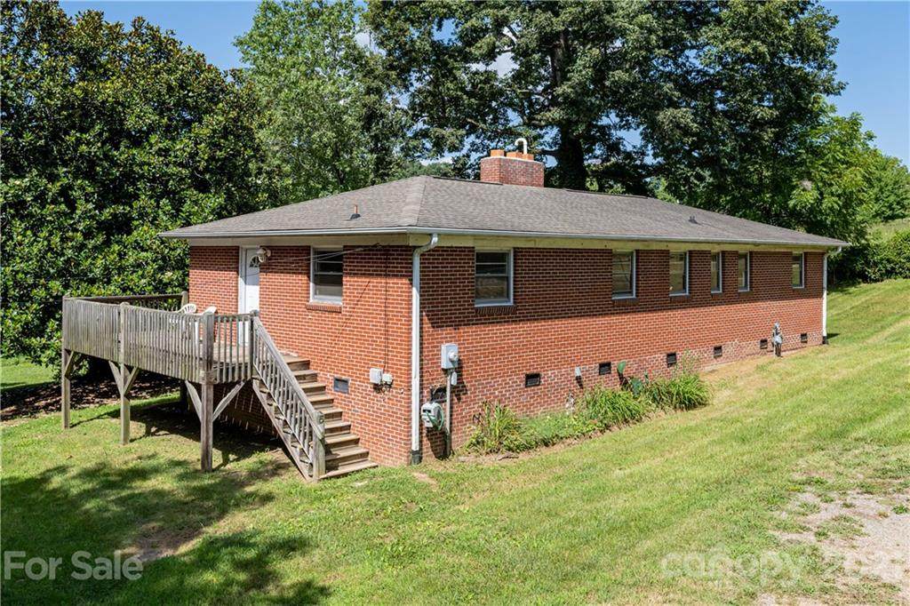 5 Bear Creek Place - Photo 1