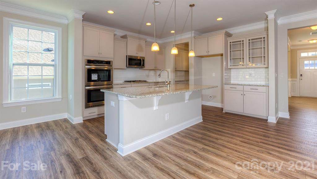 641 Belle Grove Drive - Photo 1