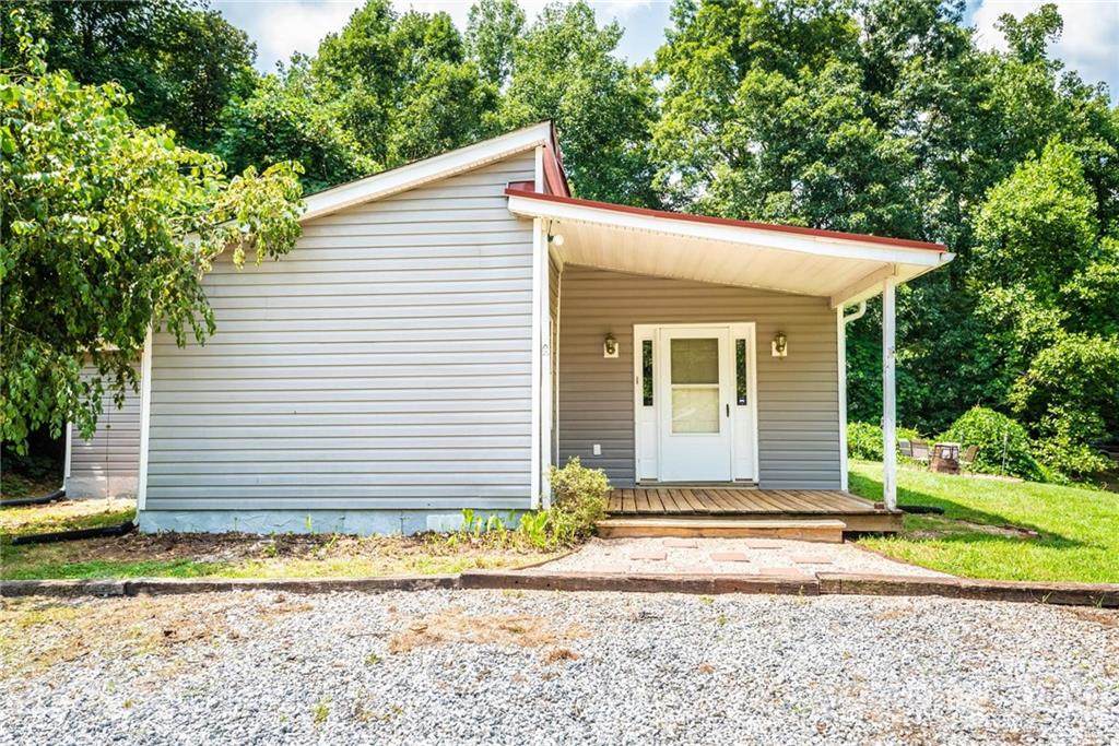 2181 Lofty Pine Lane - Photo 1
