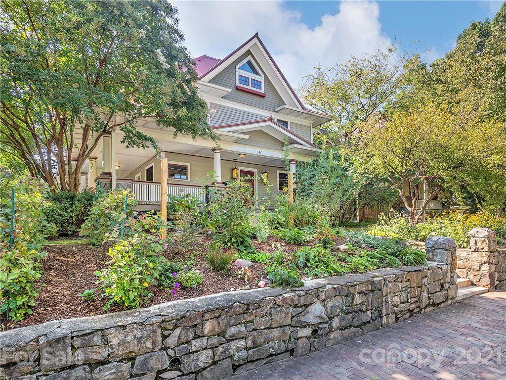 64 Cumberland Avenue - Photo 1