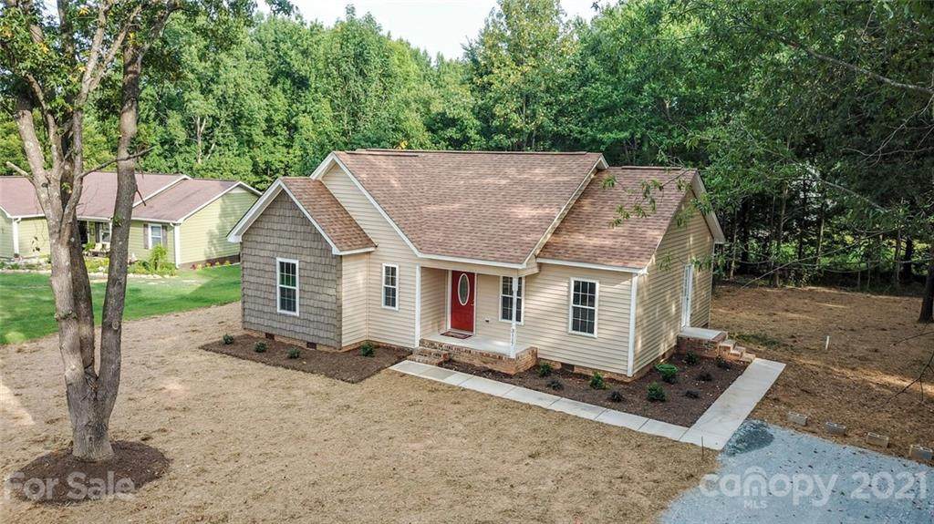 3117 Basilwood Circle - Photo 1