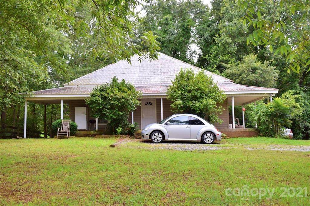 515 Howard Avenue - Photo 1