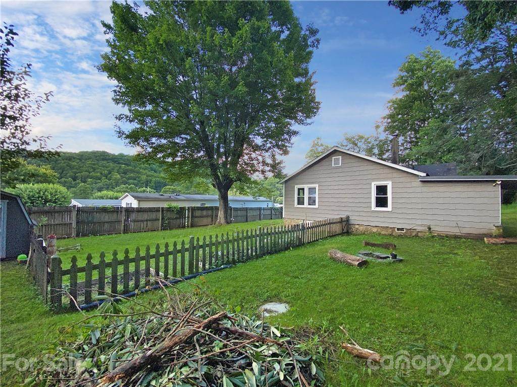 53 Saunooke Road - Photo 1