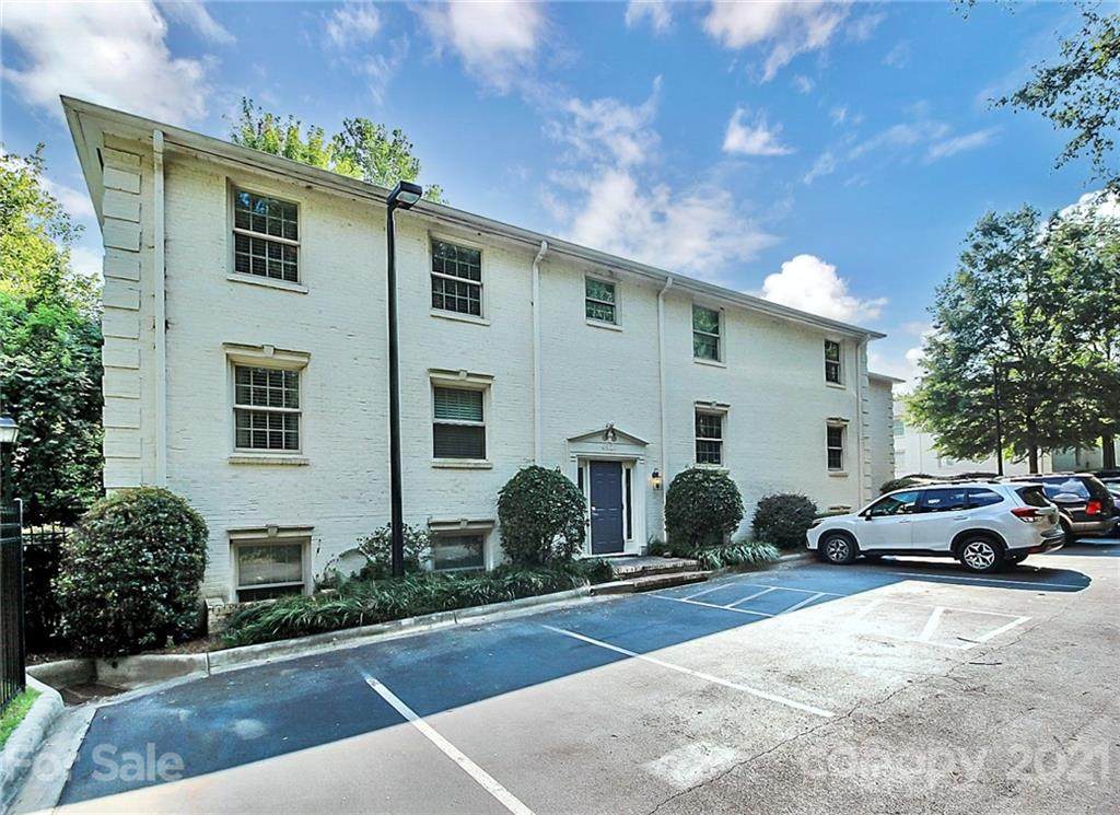 4921 Park Road - Photo 1