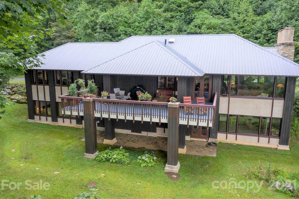 488 High Drive - Photo 1