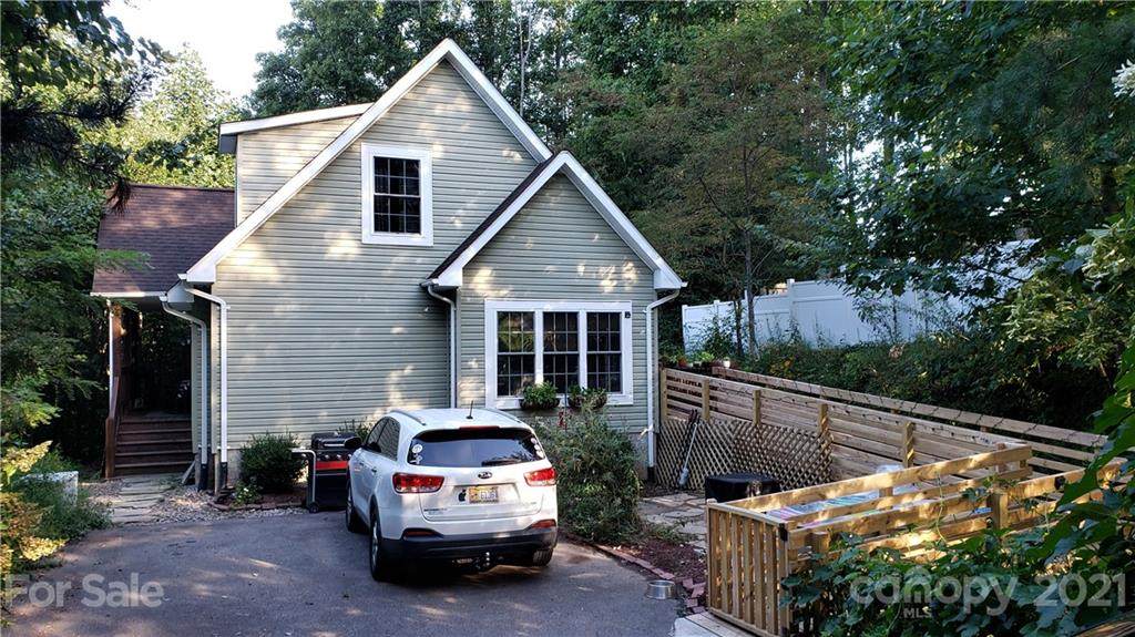 128 Sleepy Forest Drive - Photo 1