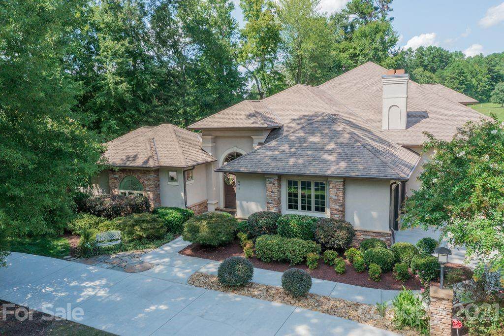 526 Riviera Drive - Photo 1