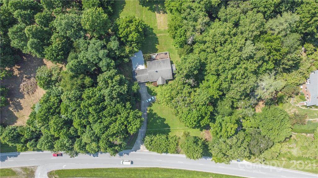 1901 Asheville Highway - Photo 1