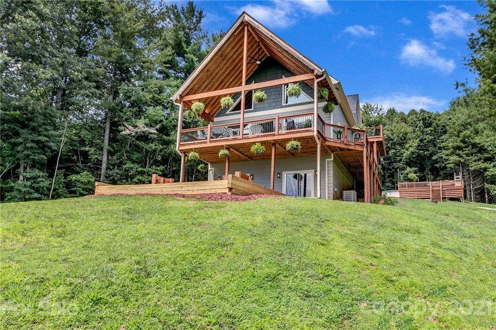 833 Charlie Brown Road - Photo 1