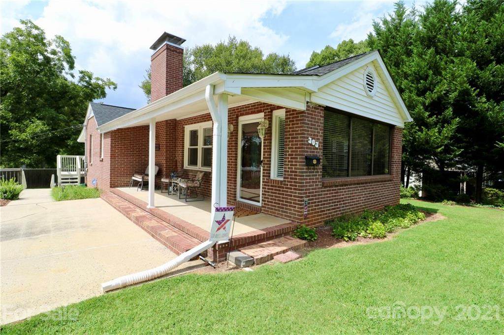 303 Hoffman Street - Photo 1