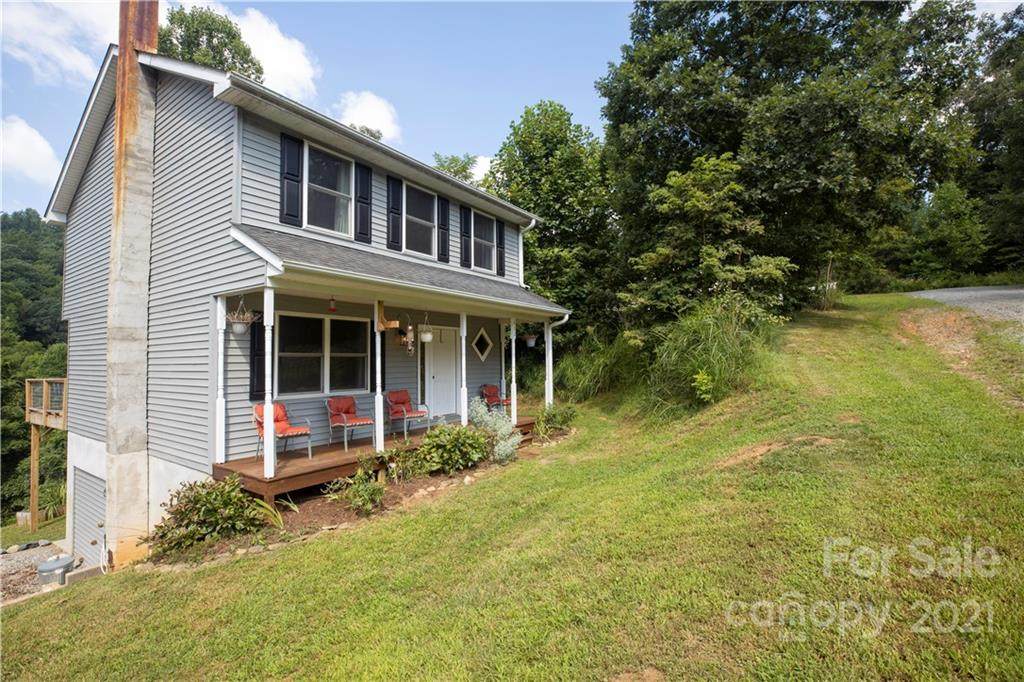 402 Azalea Circle - Photo 1