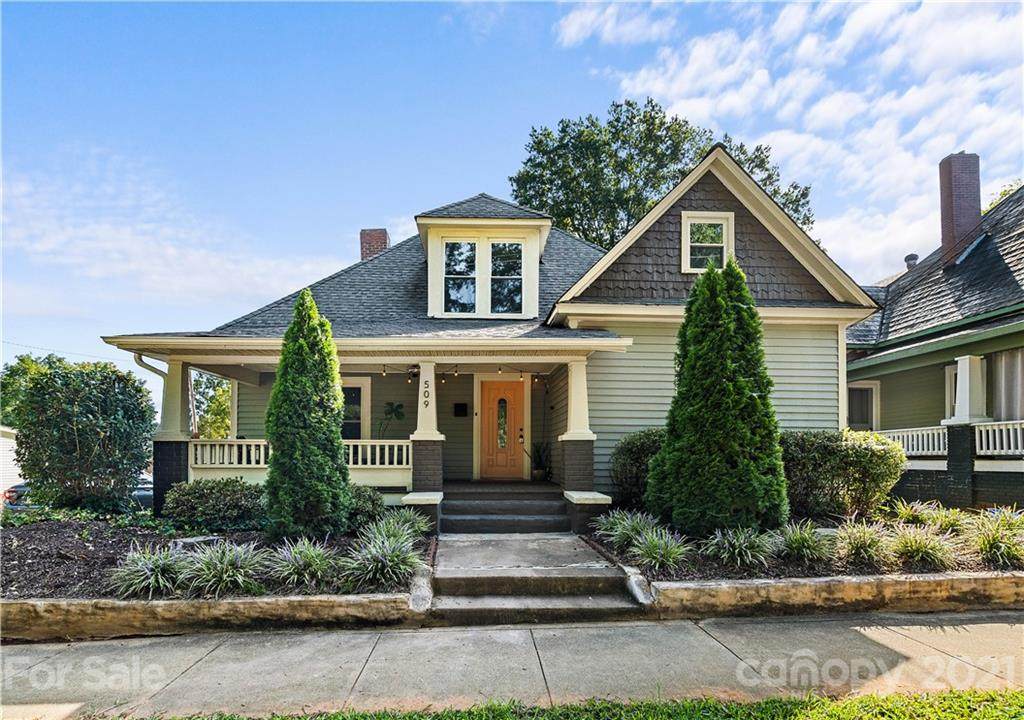 509 Race Street - Photo 1