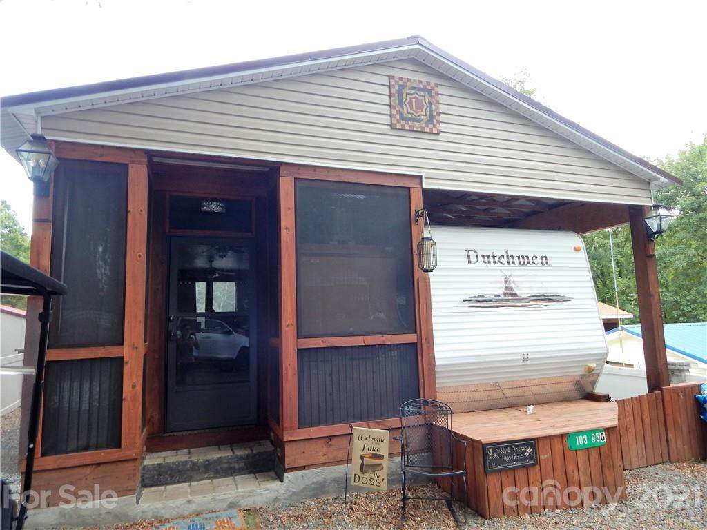 103 Ash Court - Photo 1