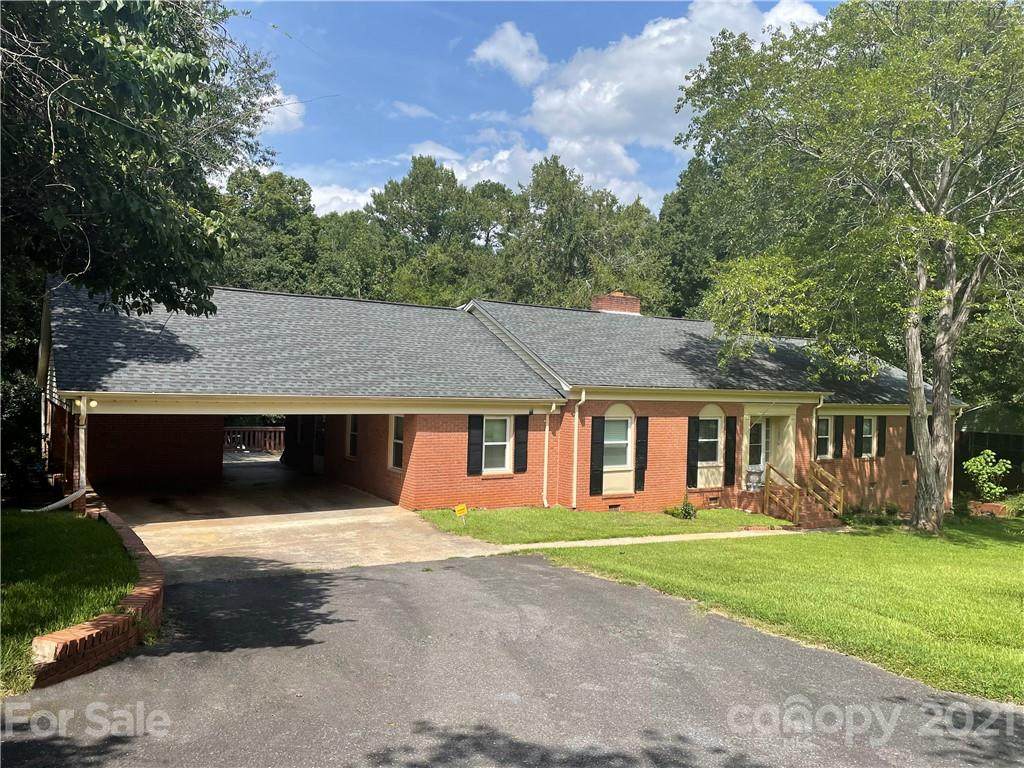 946 Forest Drive - Photo 1