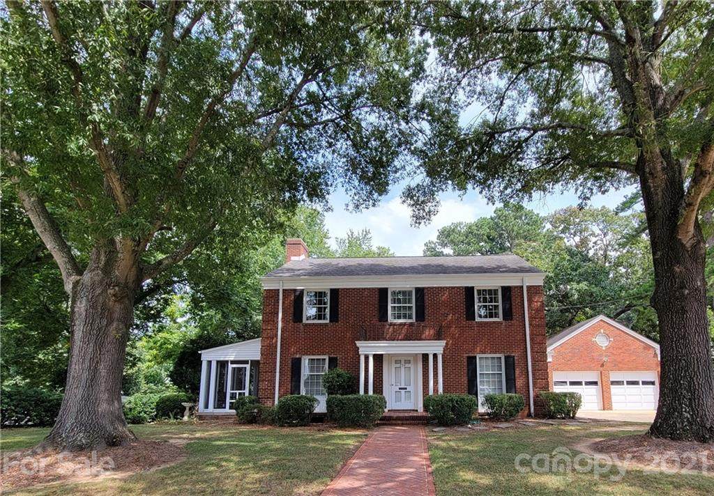 234 Russell Street - Photo 1