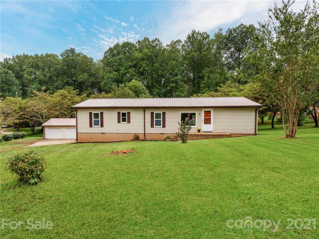 745 Hallmark Estates Drive - Photo 1