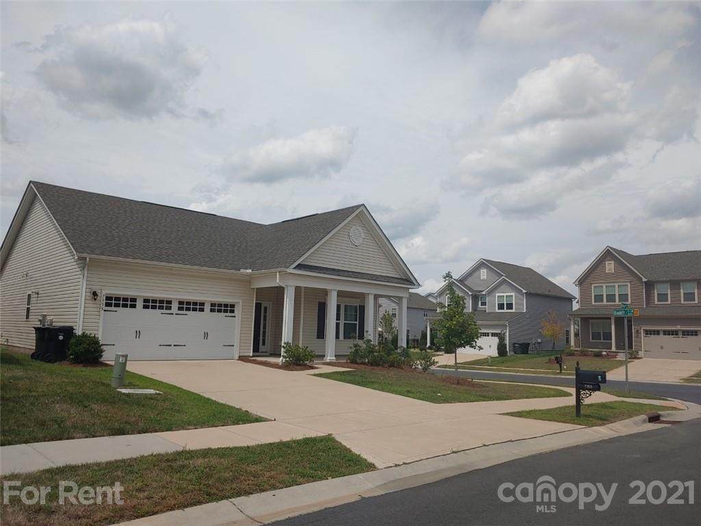 7355 Raylee Avenue - Photo 1