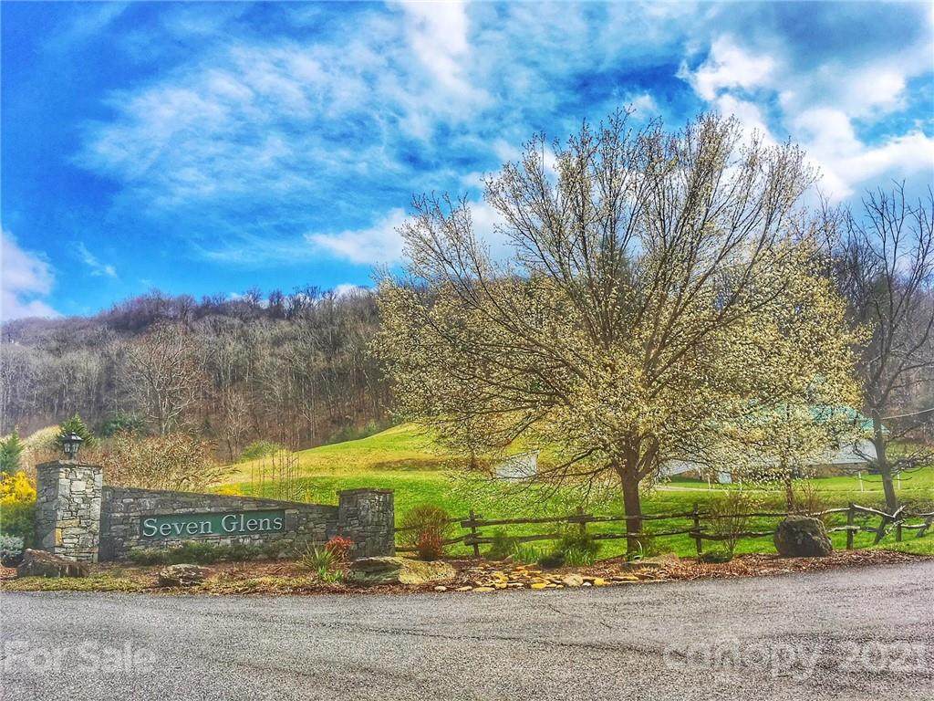 376 Glen Valley Drive - Photo 1